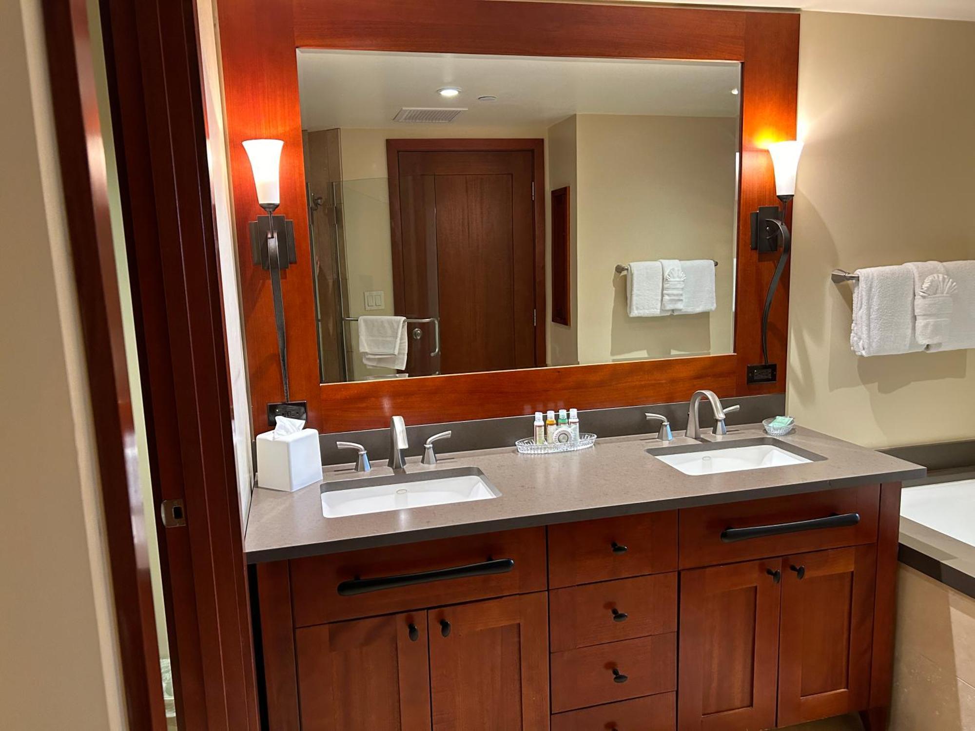 Luxury Ko Olina O1002 Spacious 3Br Ocean And Mountain Views 2 Free Parking Kapolei Exterior foto